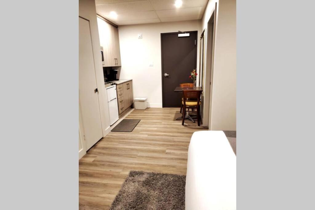 Cozy Sweet Studio #5, Only 10 Min To D.T. Ottawa Gatineau Exterior photo